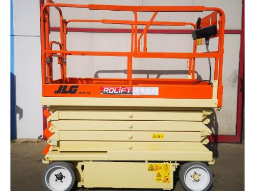 JLG 3246